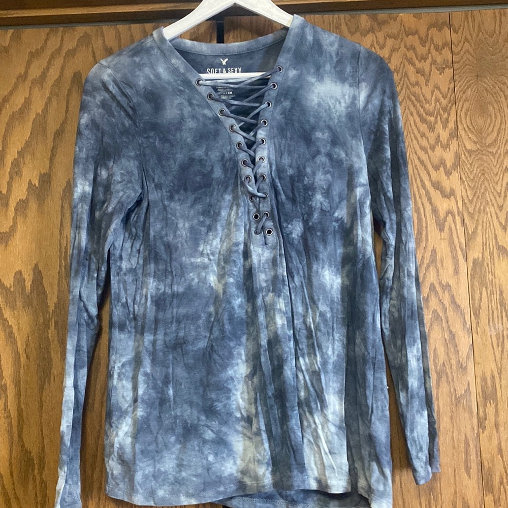 blue tie dye long sleeve size small
